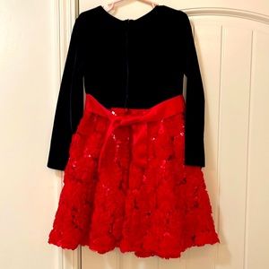 Size 6 Black and Red Christmas Dress